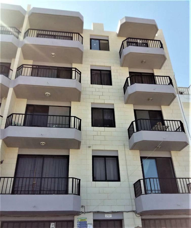 شقة No8 @ Seabreeze Court المليحة المظهر الخارجي الصورة
